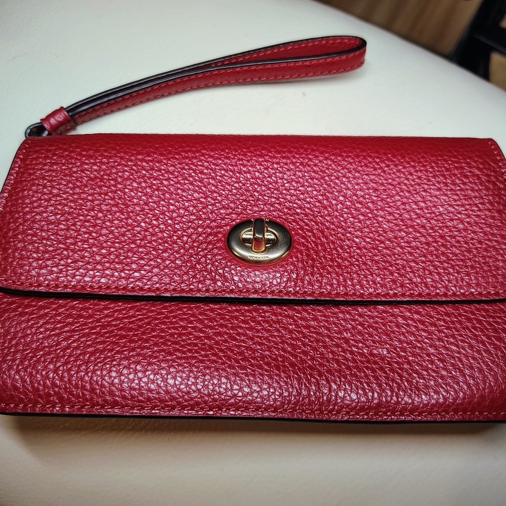 Elegant Coach Dark Pink Leather Clutch